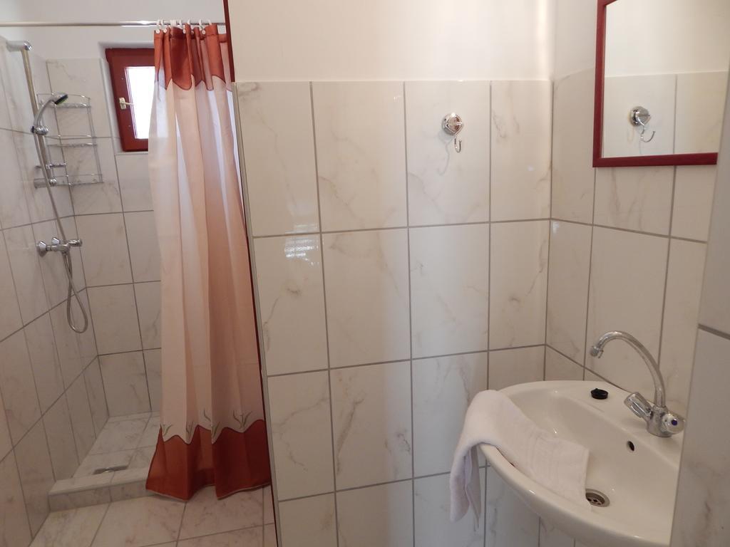Napsugár Apartman Baja Quarto foto